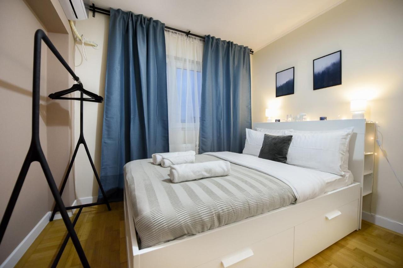 The Dream Apartment - Near Radisson Hotel Bükreş Dış mekan fotoğraf